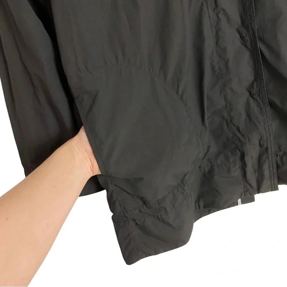 Eileen Fisher Jacket Womens Small Windbreaker Hooded Grey Lightweight Zip Up - Picture 6 of 14